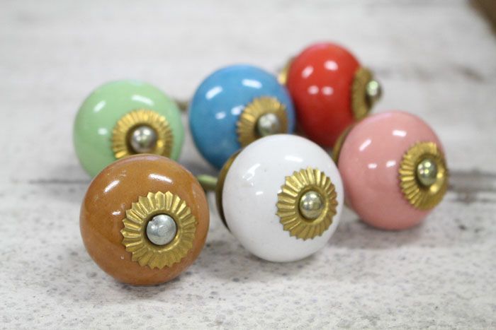 セラミックノブ・プレーン 陶器製 手作り 引き出し、戸棚に取り付け可能の取っ手