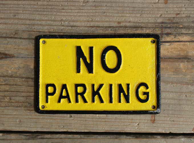 NO PARKING　サイン
