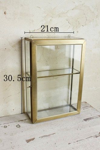 真鍮製ガラスキャビネットシェルフの通販 インテリアショップmalto 真鍮製ガラスキャビネットシェルフの通販 インテリアショップmalto