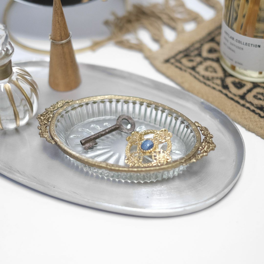 ペリエ・ガラスオーバルトレイ 真鍮とガラスの小物入れ アクセサリー
