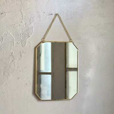 ナチュラルな四角い壁掛けミラー