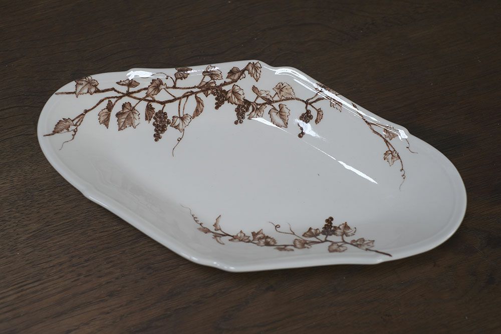 初期の磁器製のラヴィエ 初期の磁器製のラヴィエ