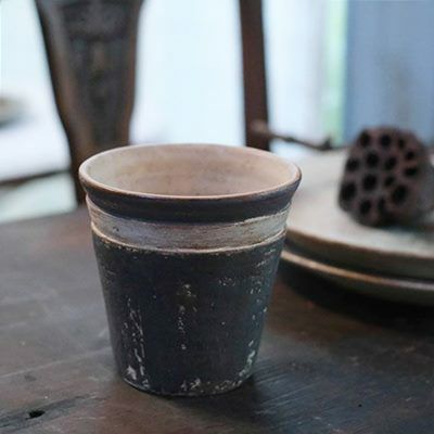 笠間焼 作家 長田さん 笠間焼 作家 長田さん 笠間長石シリーズ展 ー