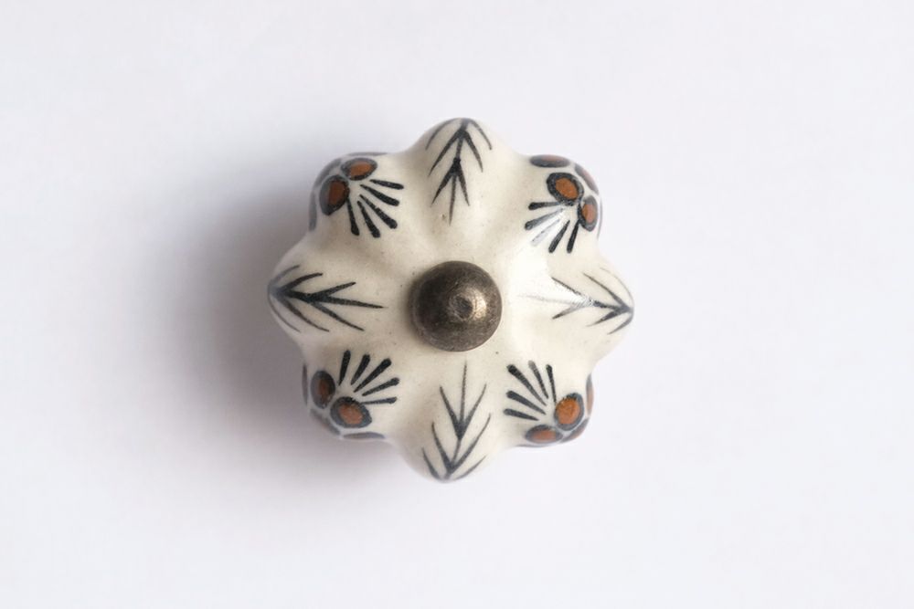 000000009784-03-l.jpg?t=