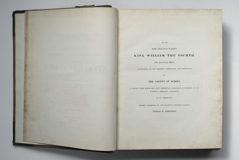 アンティ―ク本 HISTORY OF SUSSEX 1835年に発行歴史と風景画の 