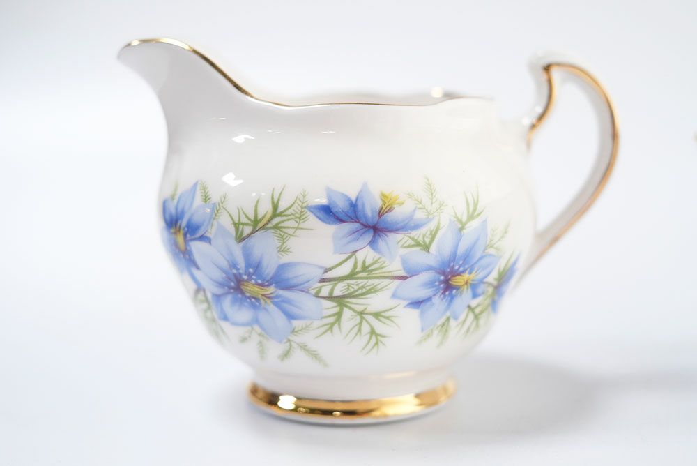 ヴィンテージColcloughティーウェア イギリス コルクラフ ボーンチャイナ 鮮やかな青い花模様/アンティーク食器03