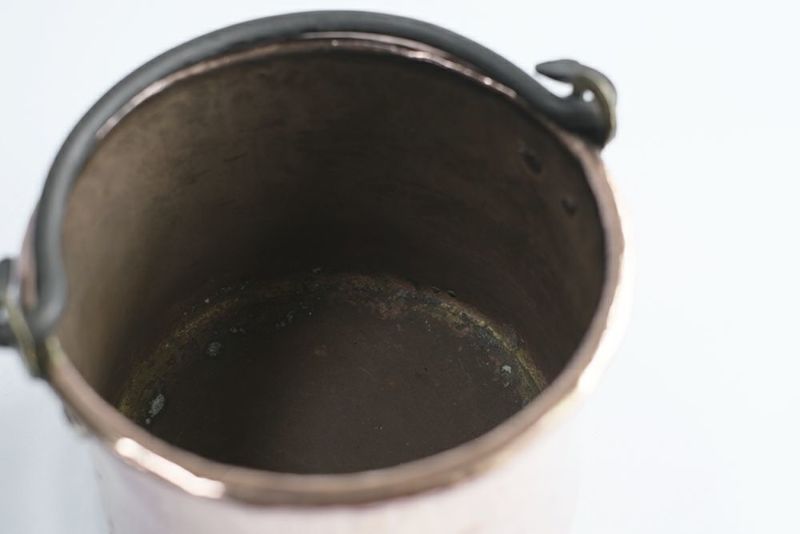 アンティーク銅製ジャム鍋内部２