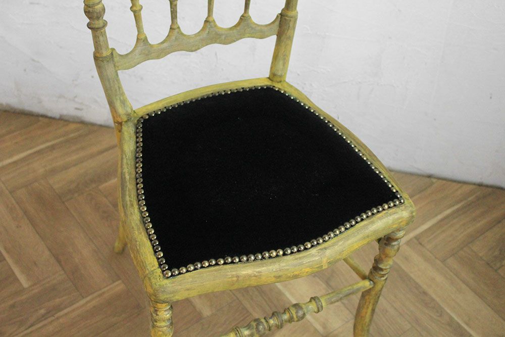  アンティーク椅子