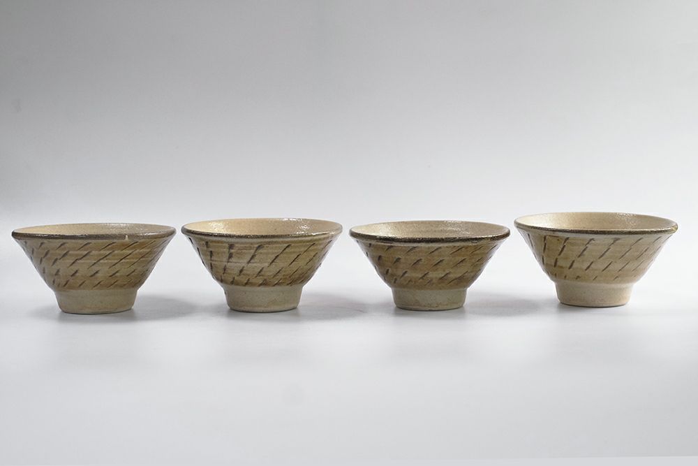 やちむん 沖縄 宮城正享 飯碗 茶碗 黄色 読谷村北窯 一点物03