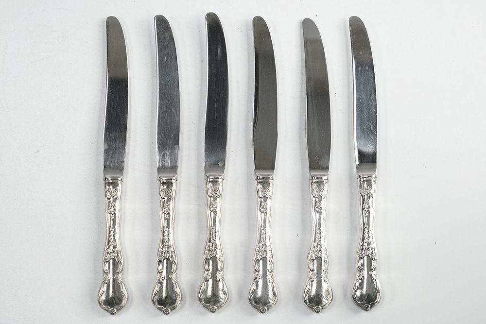 英国様式のシルバーカトラリーテーブルナイフ