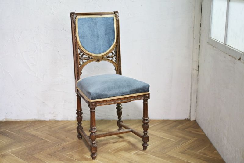アンティークチェア 19世紀 フランス 上品な艶感マホガニー材の椅子の 