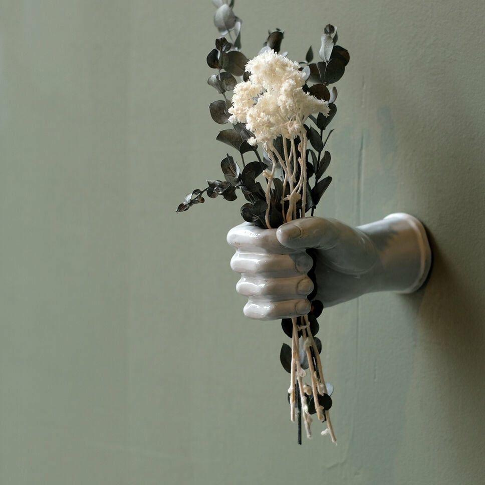 AS POTTERY / WALL HAND02