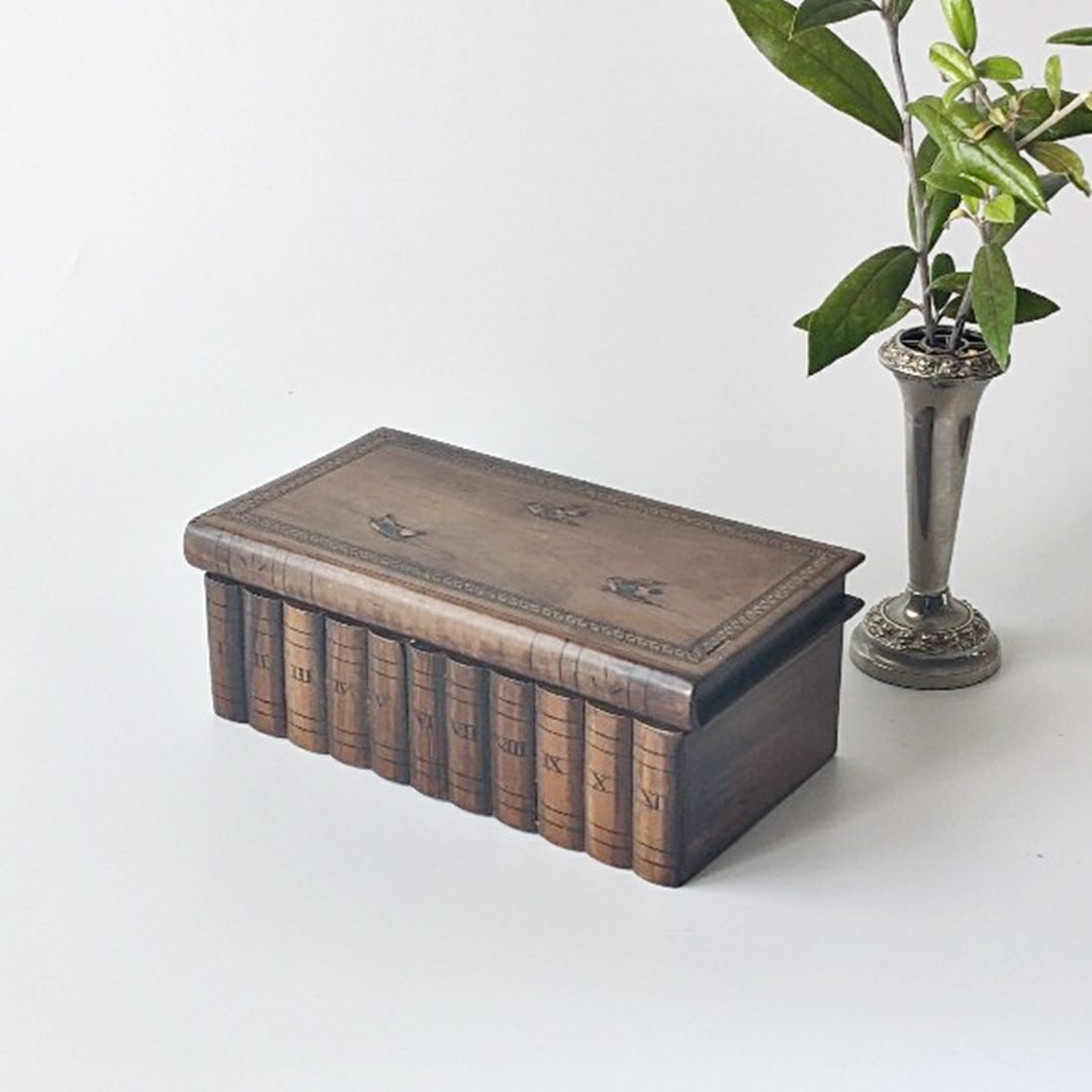 イギリスのアンティーク 寄木細工 小箱