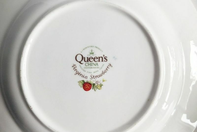 ヴィンテージティーカップ&ソーサ Queen’s バージニアストロベリーバックスタンプ