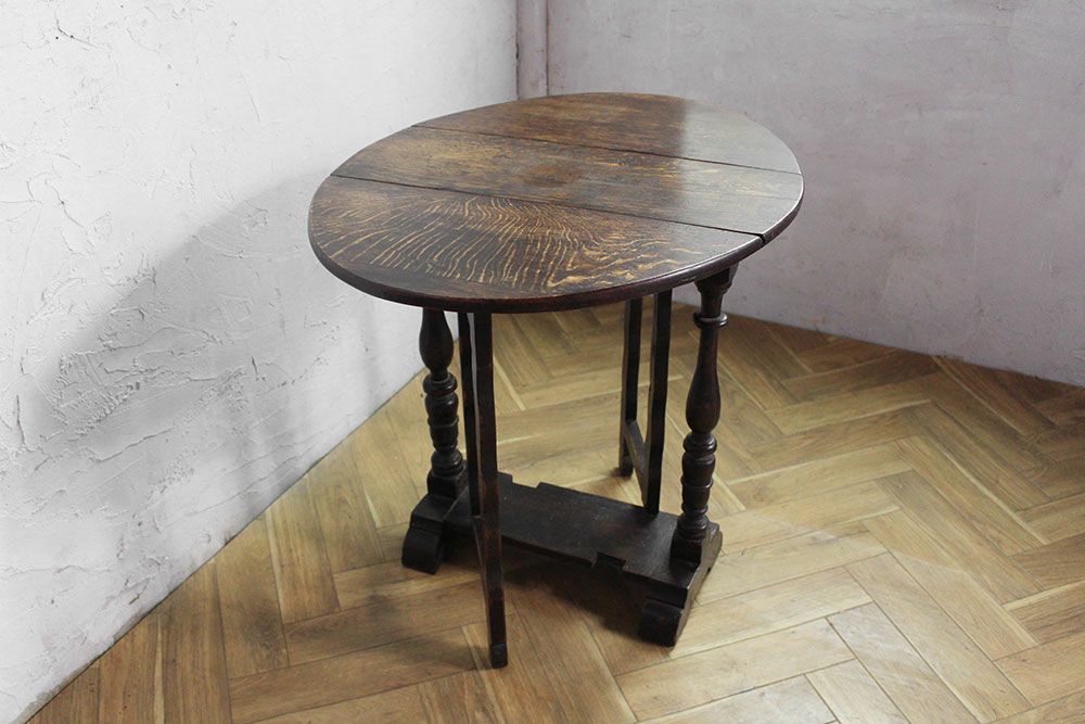 アンティーク 小さなドロップリーフテーブル/19世紀
