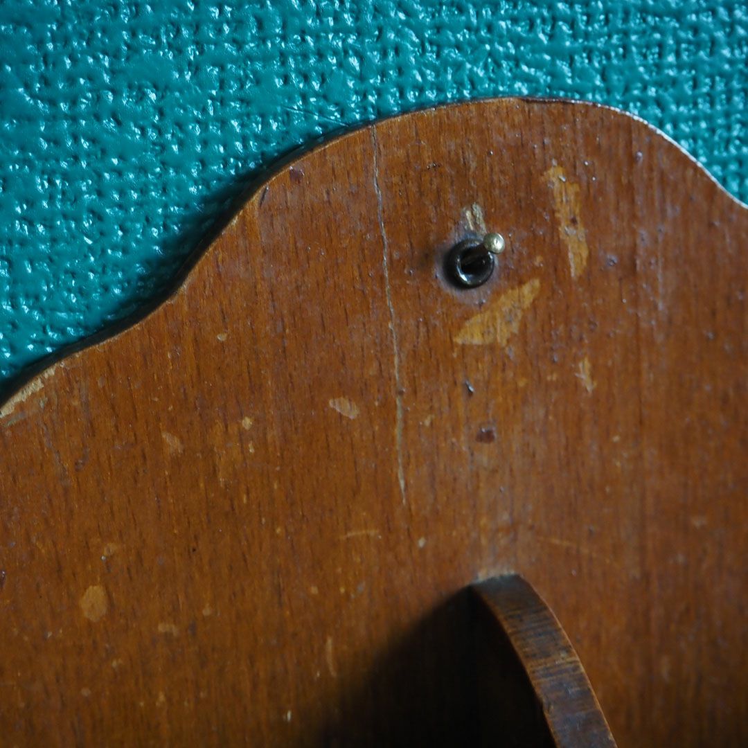 ナチュラルなアンティークレターラック