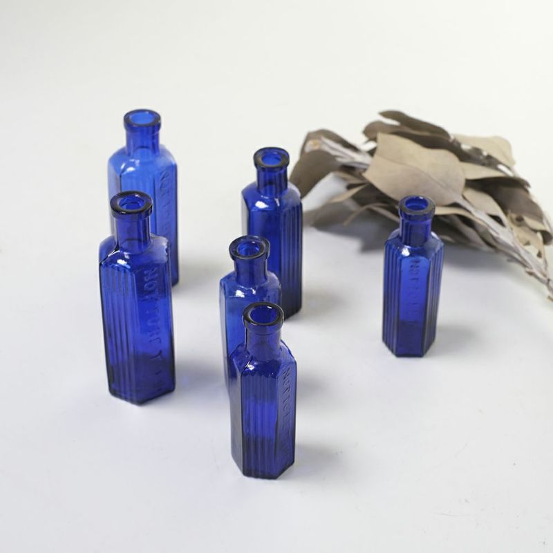 アンティーク薬瓶/ポイズンボトル コバルトブルーの薬品小瓶の通販 