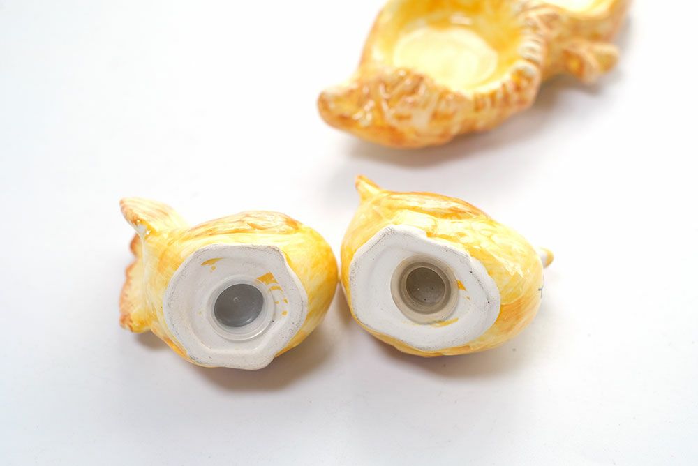 陶器のソルト＆ペッパー鶏