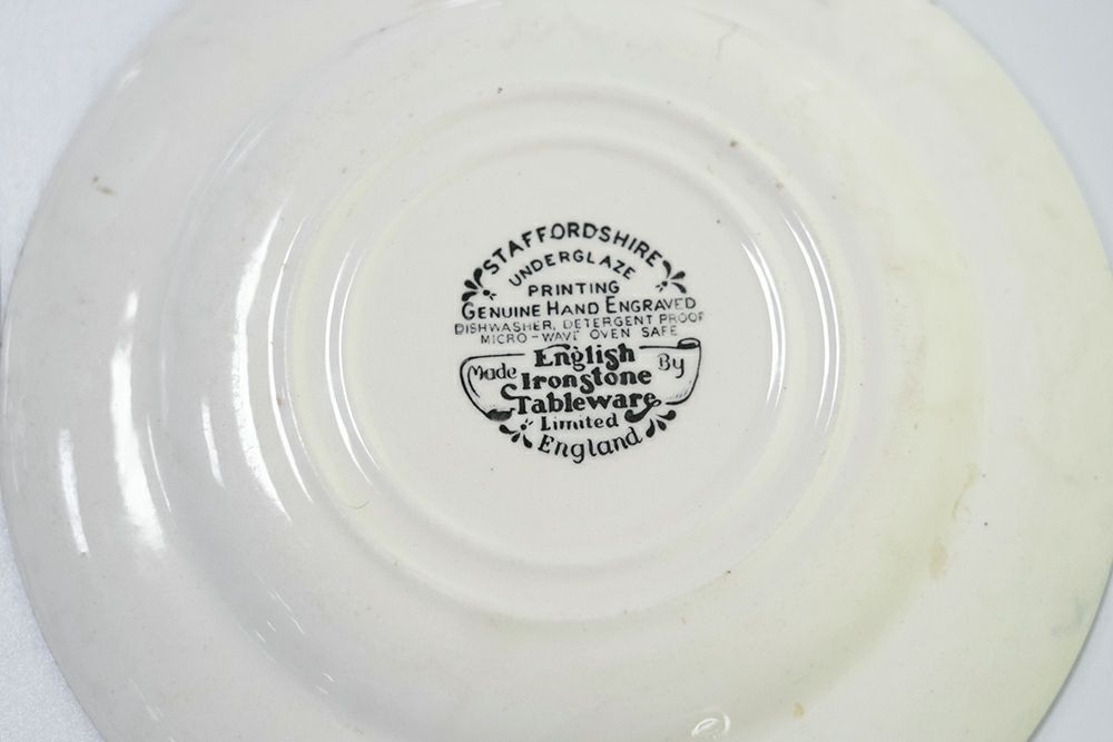 アンティーク皿ブルーウィロー刻印