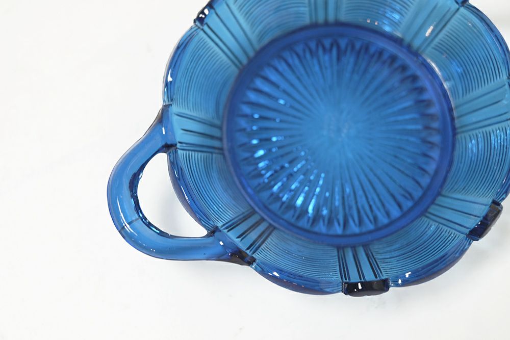 アンティークガラス皿ブルー