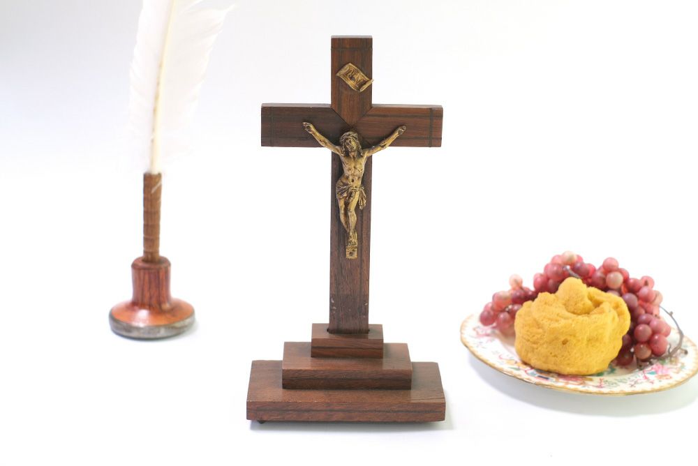 アンティーク　アイボリー　クロス　十字架　木製　セルロイド　キリスト