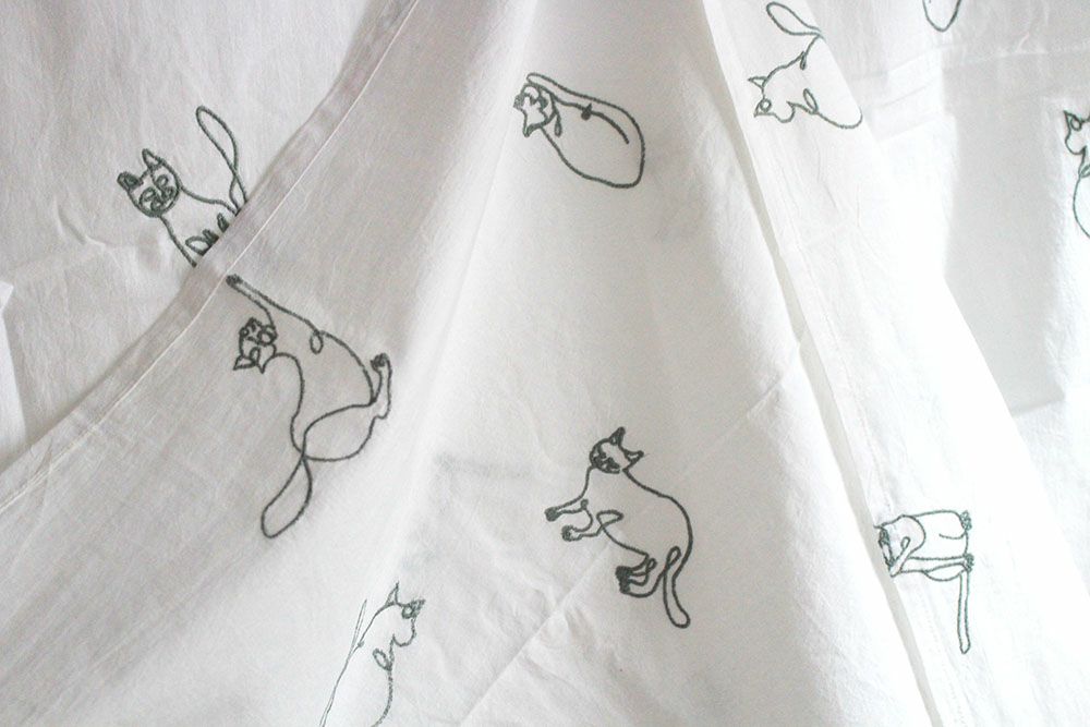 猫の刺繍カーテン/グリーン05