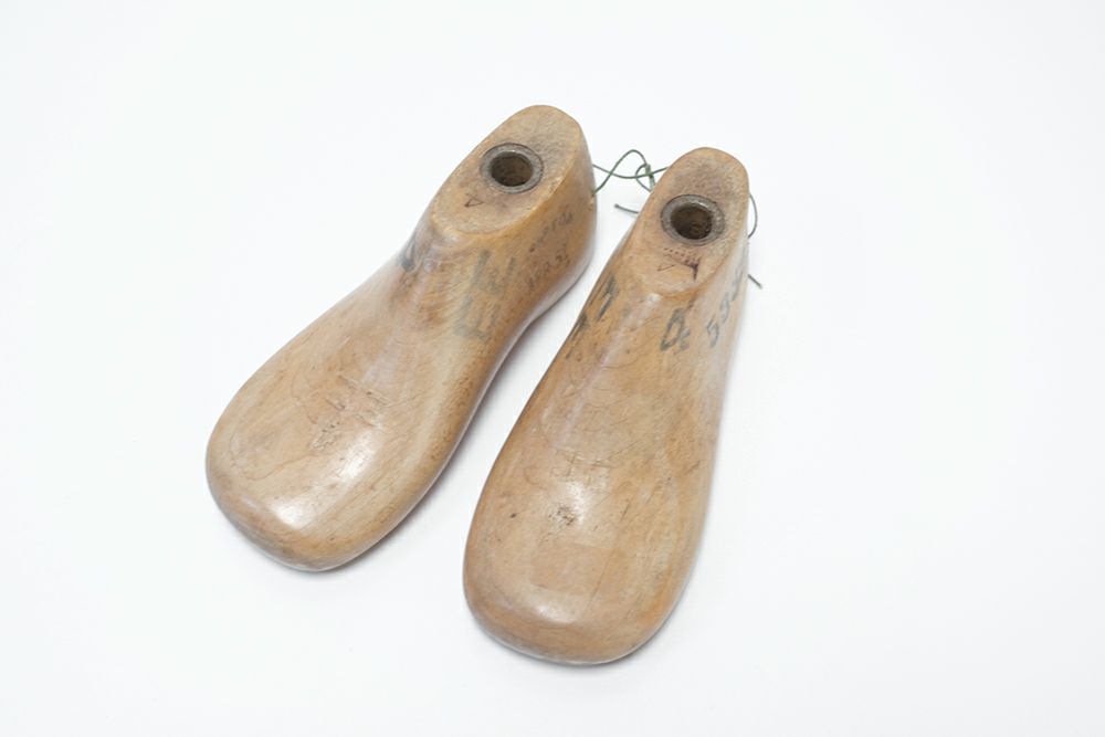 アンティーク ベビーシューモールド B アメリカ 子供用の靴の木型の 