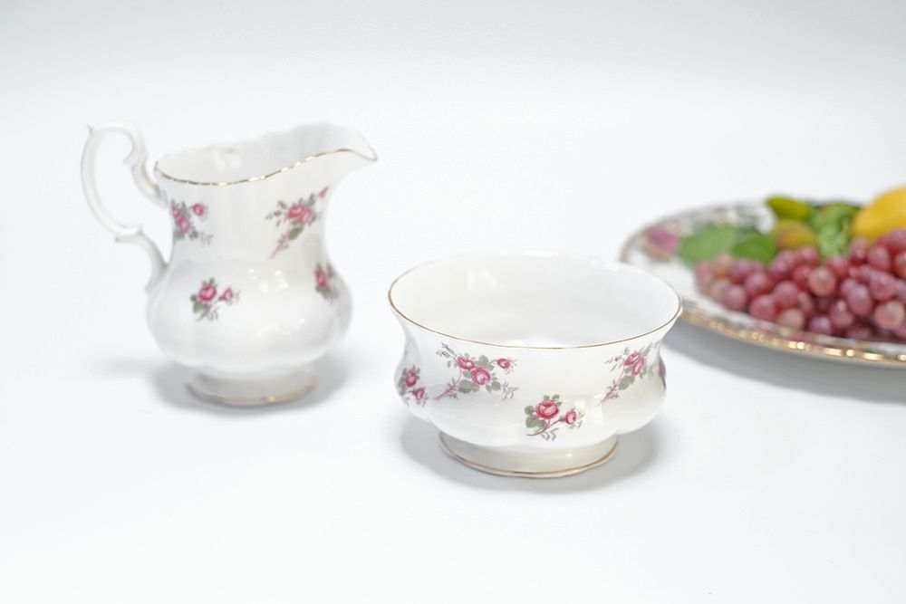 ヴィンテージ RICHMOND ミルクジャグ＆シュガーボウル Rose Time イギリス/アンティーク食器01
