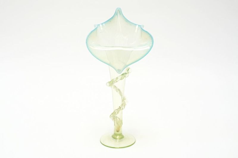 アンティーク フラワーベース オパールセントグラス一輪挿し 花瓶の