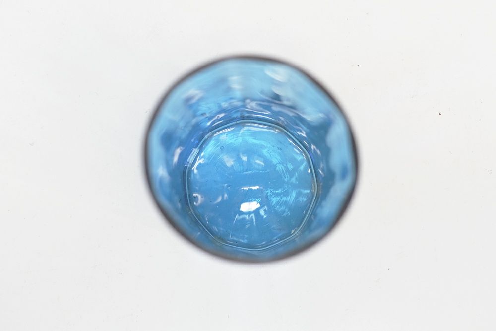 青いアンティークエナメルグラス綺麗な内部状態