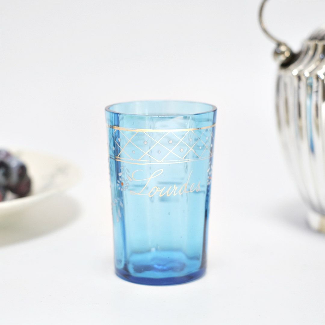 フランスの青いアンティークエナメルグラス
