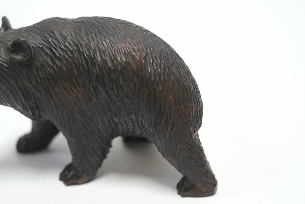 アンティークオブジェ 可愛らしい表情の木彫り熊 スイス 置物6