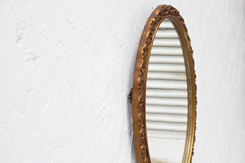 アンティーク オーバルミラーゴールド イギリス ゴールドフレーム 繊細なレリーフの壁面鏡5