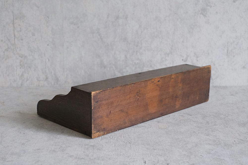 イギリスアンティーク 木製レターラック(幅33cm)　書類や文房具の卓上収納ボックス08