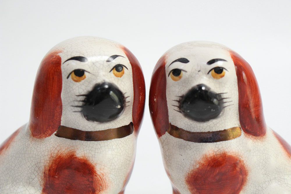 アンティークスタッフォードシャードッグ ペア 陶器の置物 スパニエル犬 2個セット5