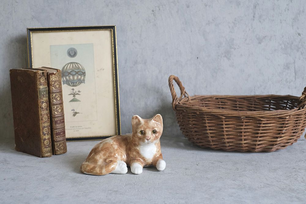 ヴィンテージ WINSTANLEY CAT/ケンジントンキャット・寝そべる茶トラ子猫 イギリス 陶芸作家Jenny Winstanley