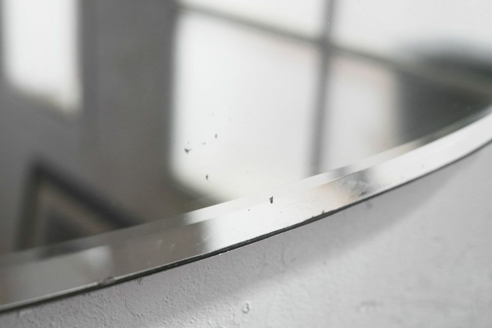 アンティーク ベベリングミラードロップ フレームのないすっきりとしたデザインの鏡