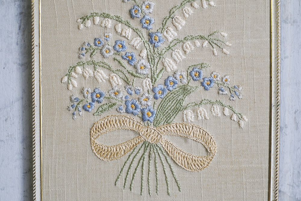 ヴィンテージピクチャー 花の刺繍絵 イギリス2