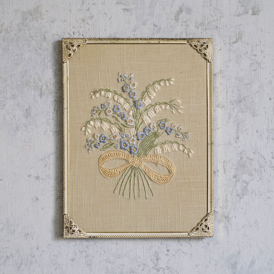 ヴィンテージピクチャー 花の刺繍絵 イギリス　ハンドメイド