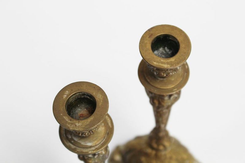 アンティーク 燭台ペア フランス 真鍮製 ゴシック ロカイユ 19世紀の