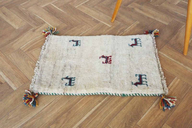 イラン遊牧民の手織りギャッベ・スクエア 40x60cmを通販する東京の