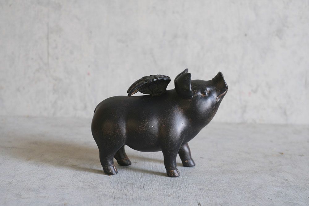 フライングピッグオブジェ 翼の生えたブタ アンティーク調の置物 動物雑貨02