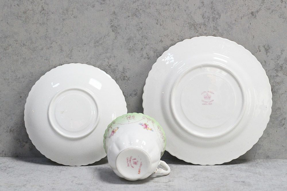 アンティークティーカップトリオ イギリス ROYAL ALBERT CROWN CHINA7