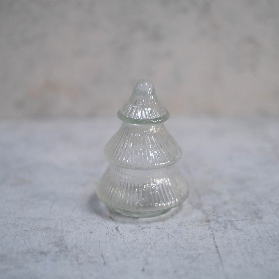 小さなガラスのクリスマスツリー