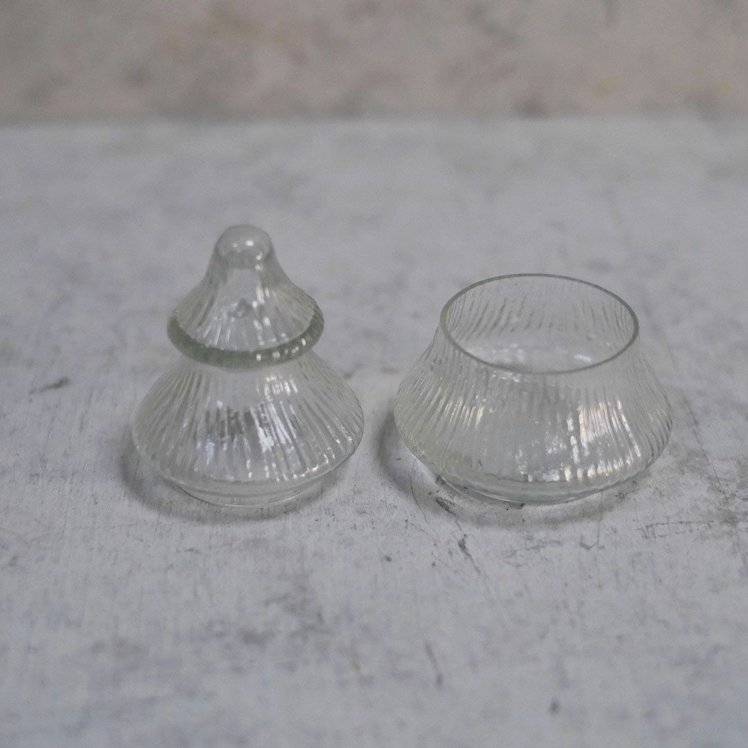 小さなガラスのクリスマスツリー