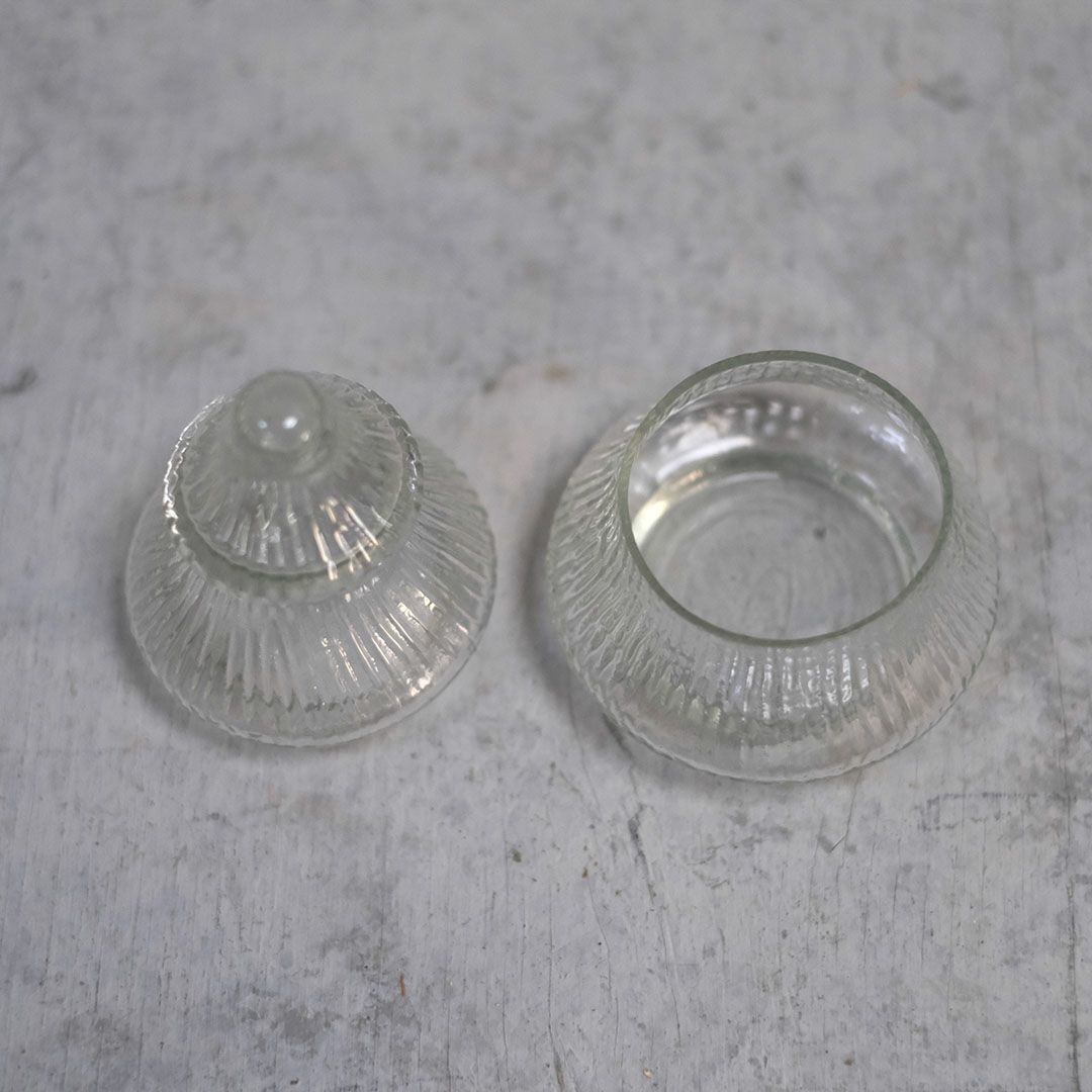 小さなガラスのクリスマスツリー