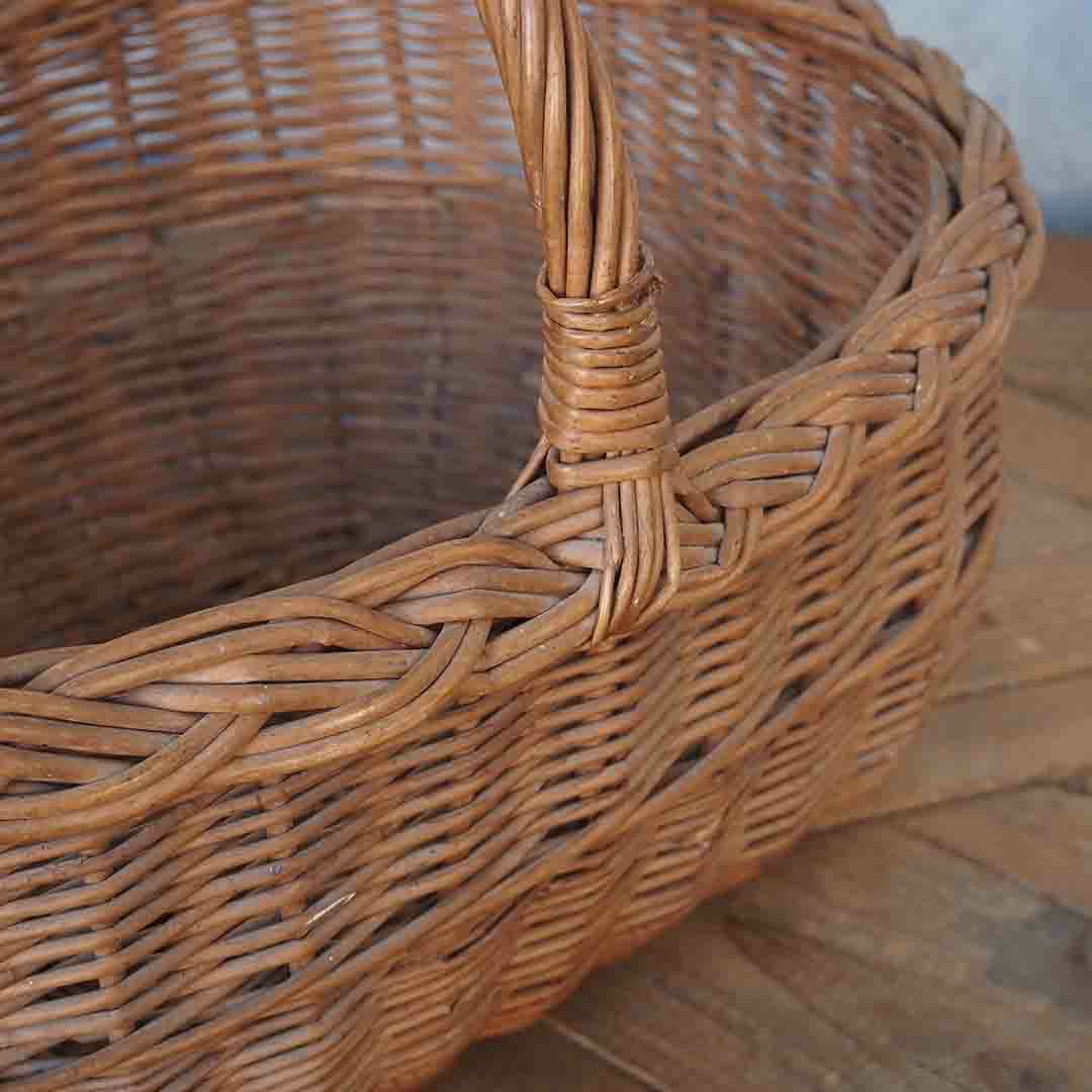 ヴィンテージ ウィッカーバスケット シンプルなイギリス製の手編み籠2