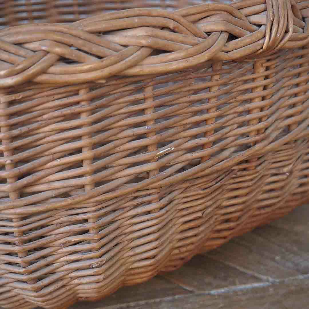 ヴィンテージ ウィッカーバスケット シンプルなイギリス製の手編み籠3