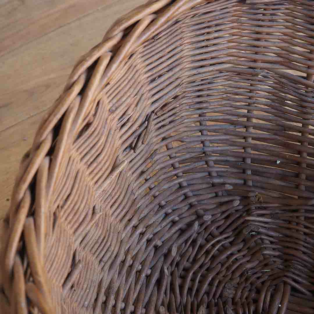 ヴィンテージ ウィッカーバスケット シンプルなイギリス製の手編み籠4