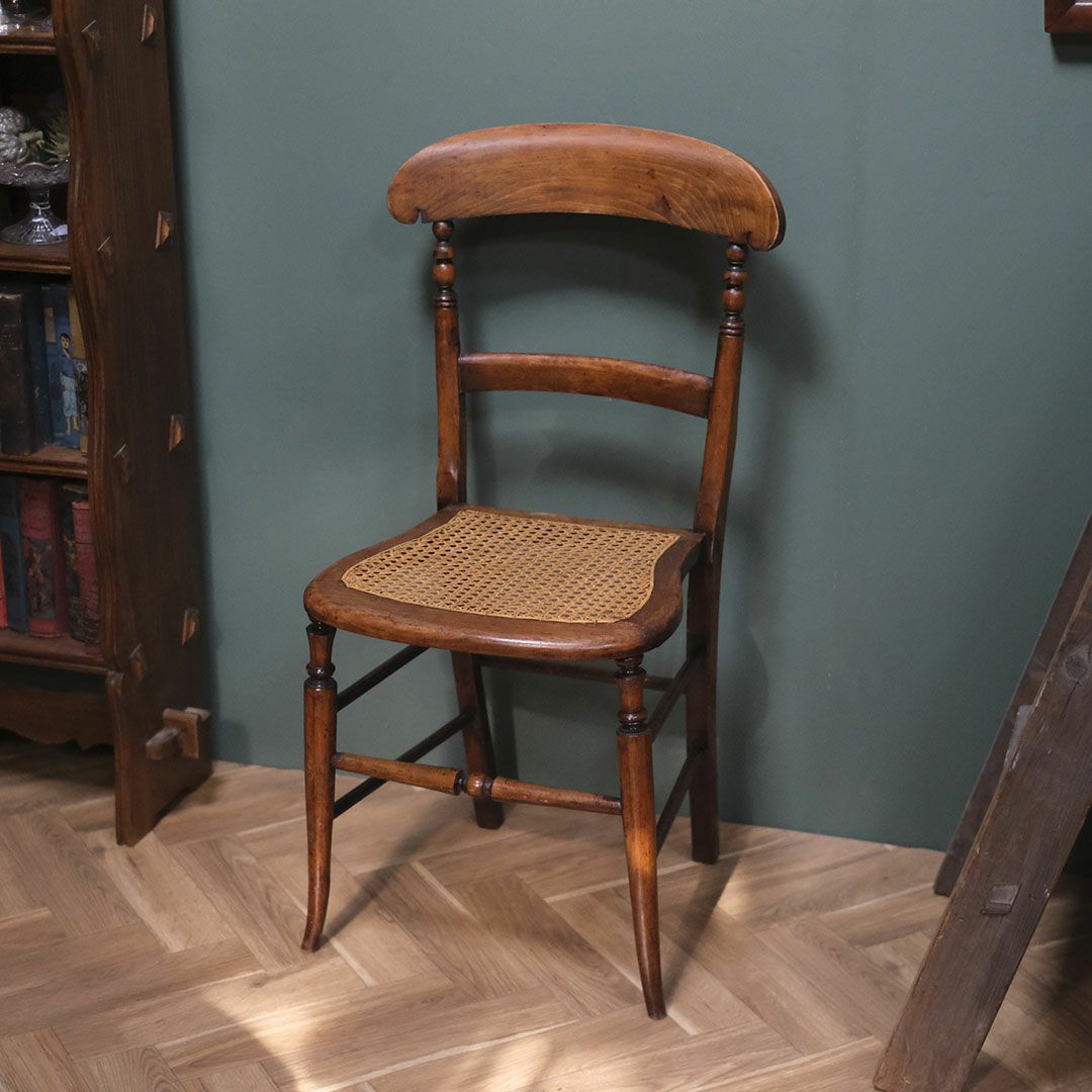 アンティーク ケーンシートチェア フランスの椅子 ラタンで編みの座面
